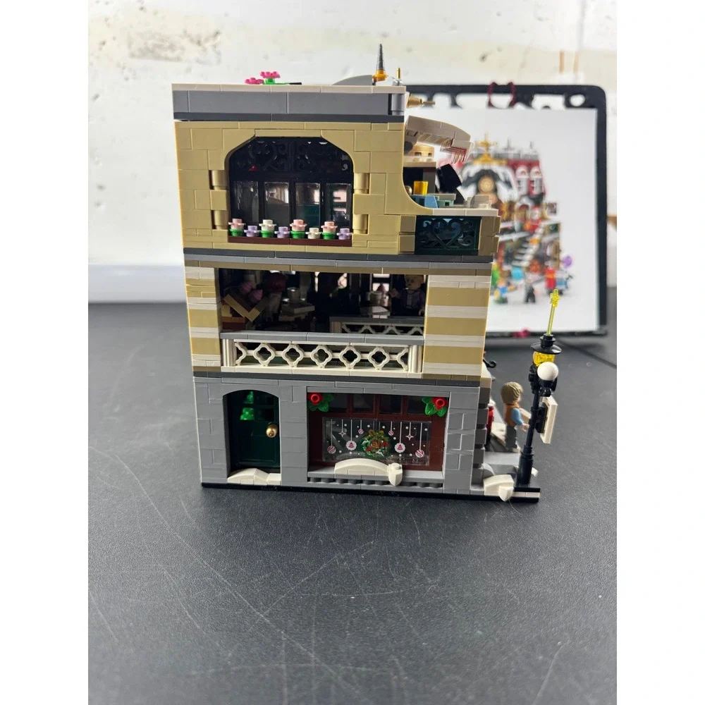 Unbranded winter village